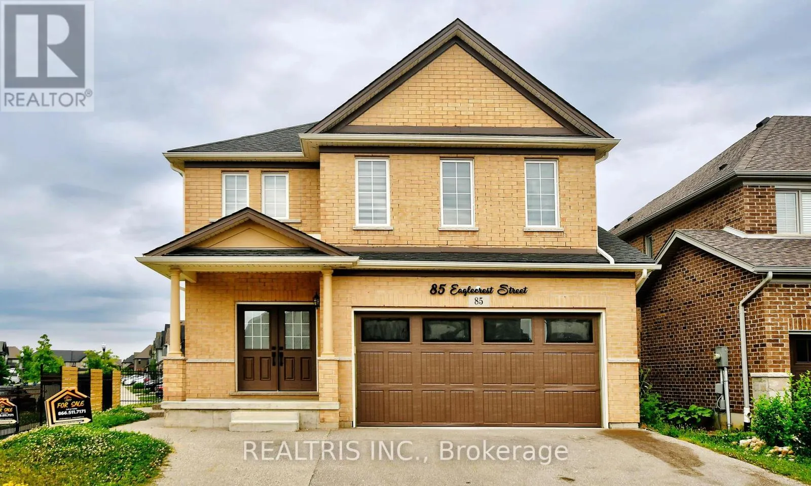 LOWER - 85 EAGLECREST STREET