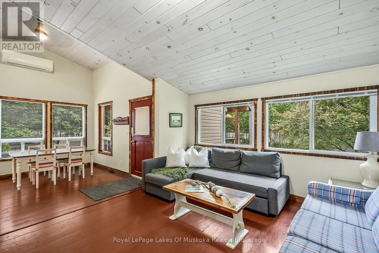 1009 KIRBYS BEACH ROAD