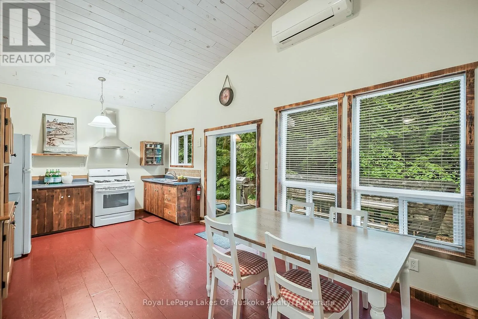 1009 KIRBYS BEACH ROAD