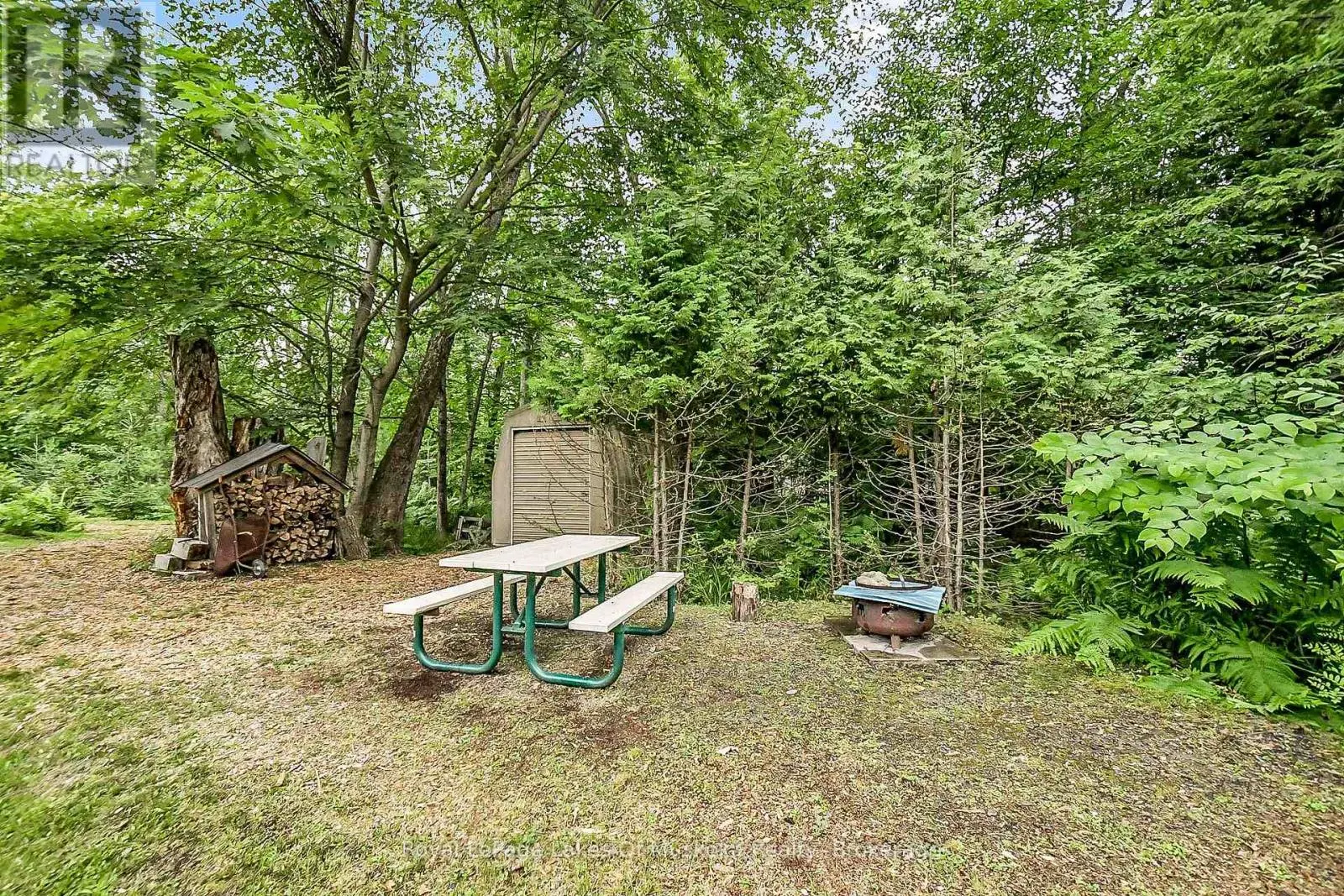1009 KIRBYS BEACH ROAD