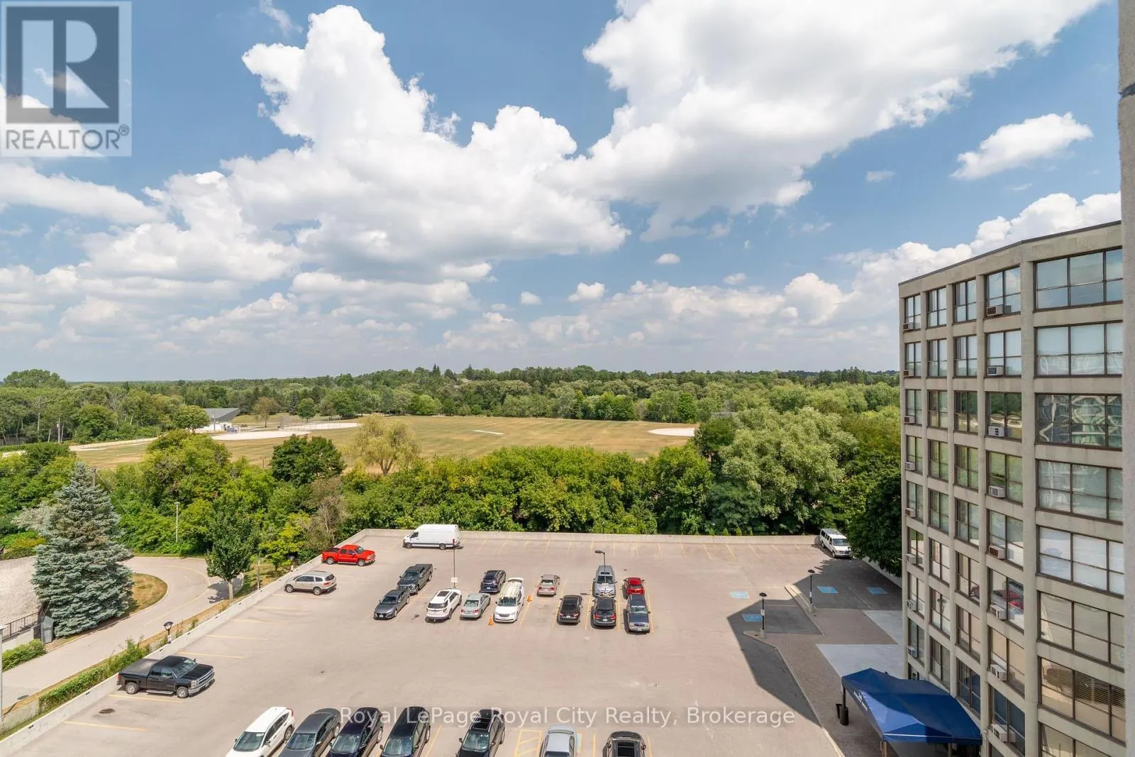 803 - 22 MARILYN DRIVE, #803