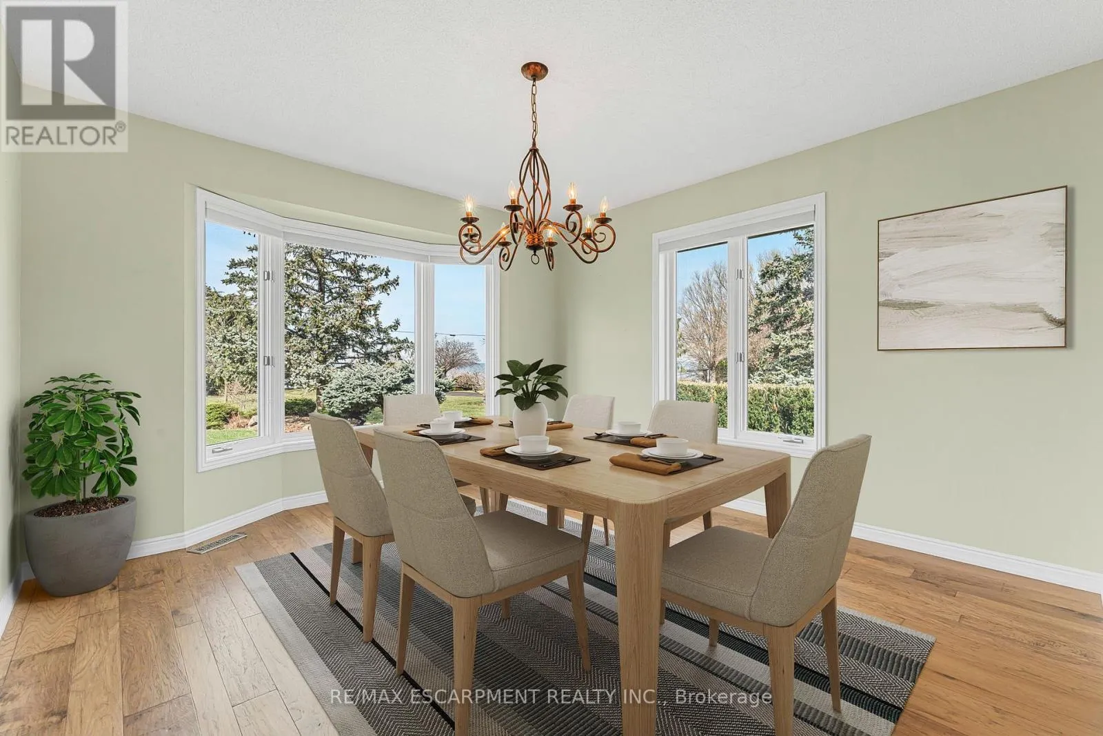 3503 LAKESHORE ROAD