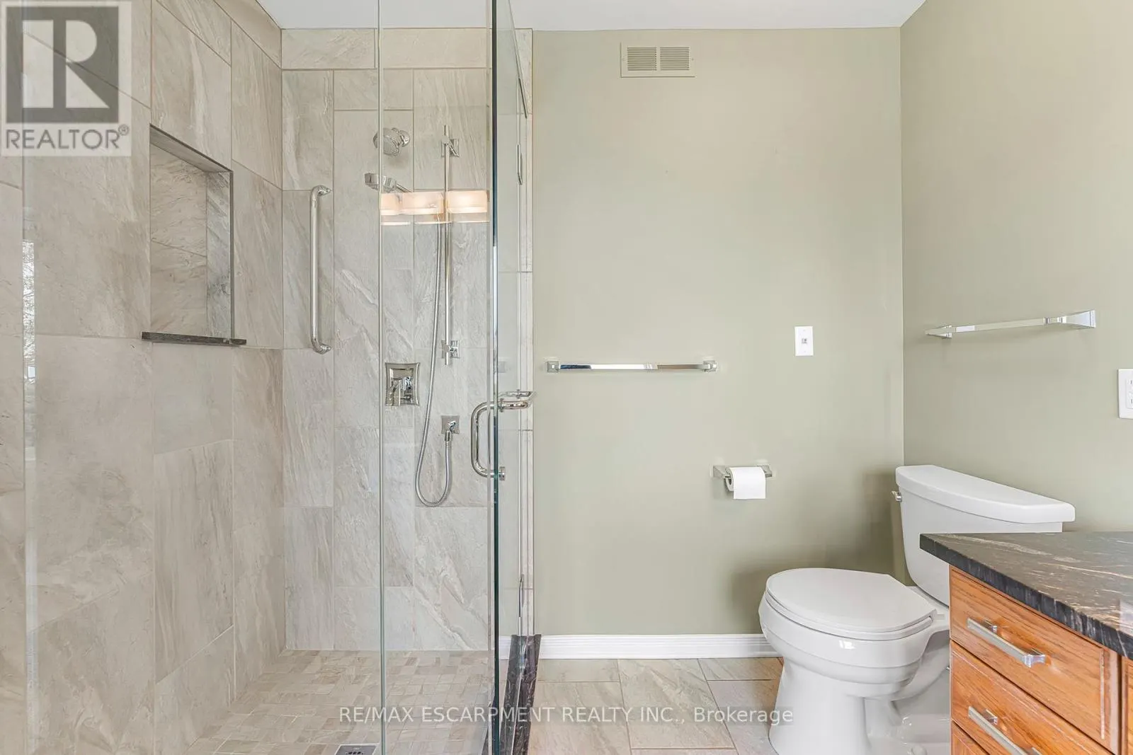 3503 LAKESHORE ROAD