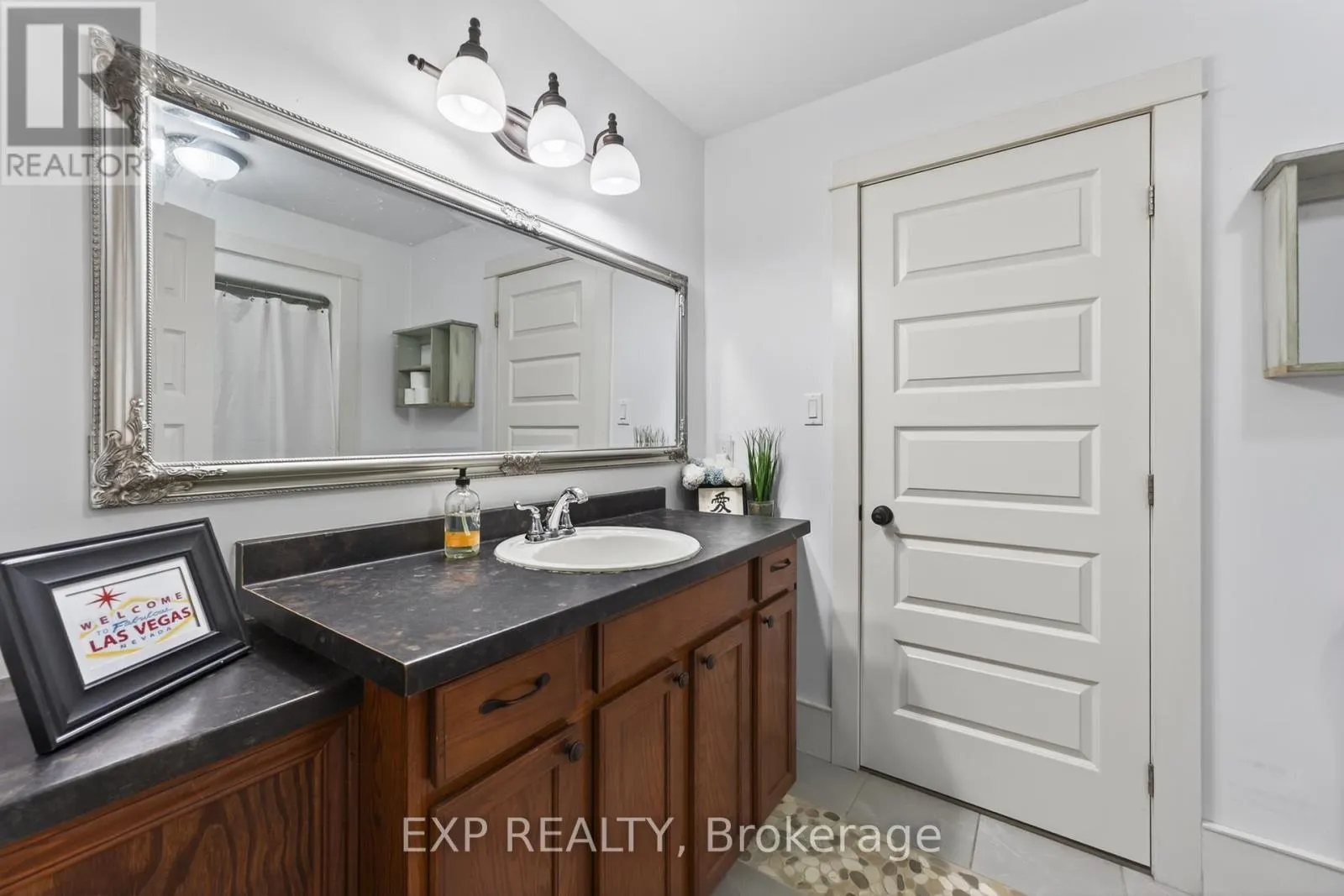 12 OLDE STONE ROAD