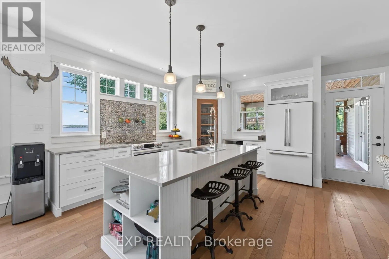 12 OLDE STONE ROAD