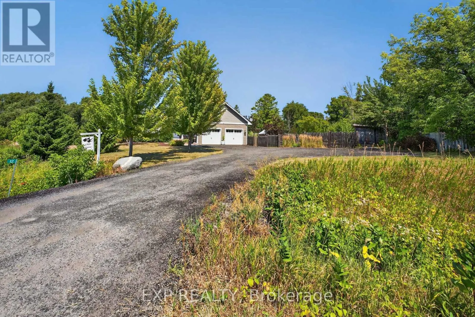12 OLDE STONE ROAD