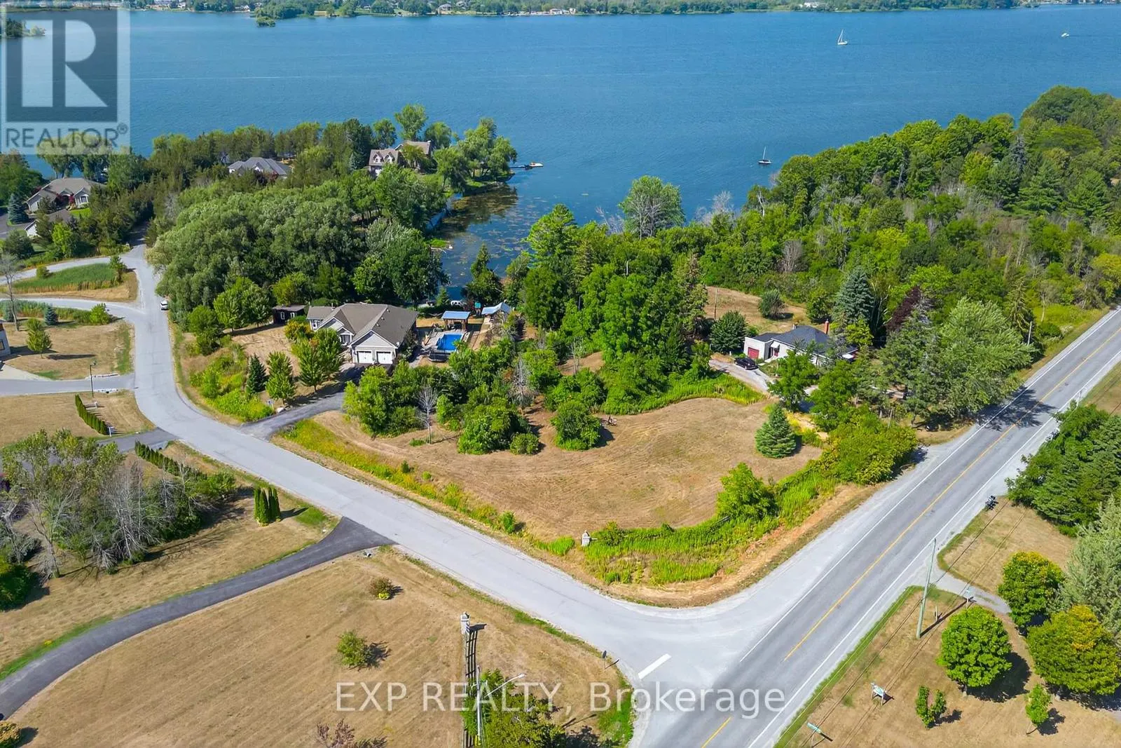 12 OLDE STONE ROAD