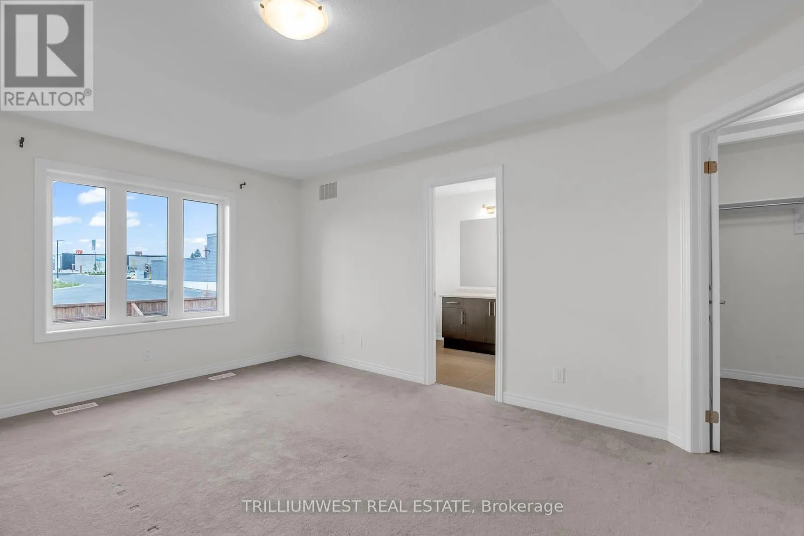 74 REISTWOOD DRIVE