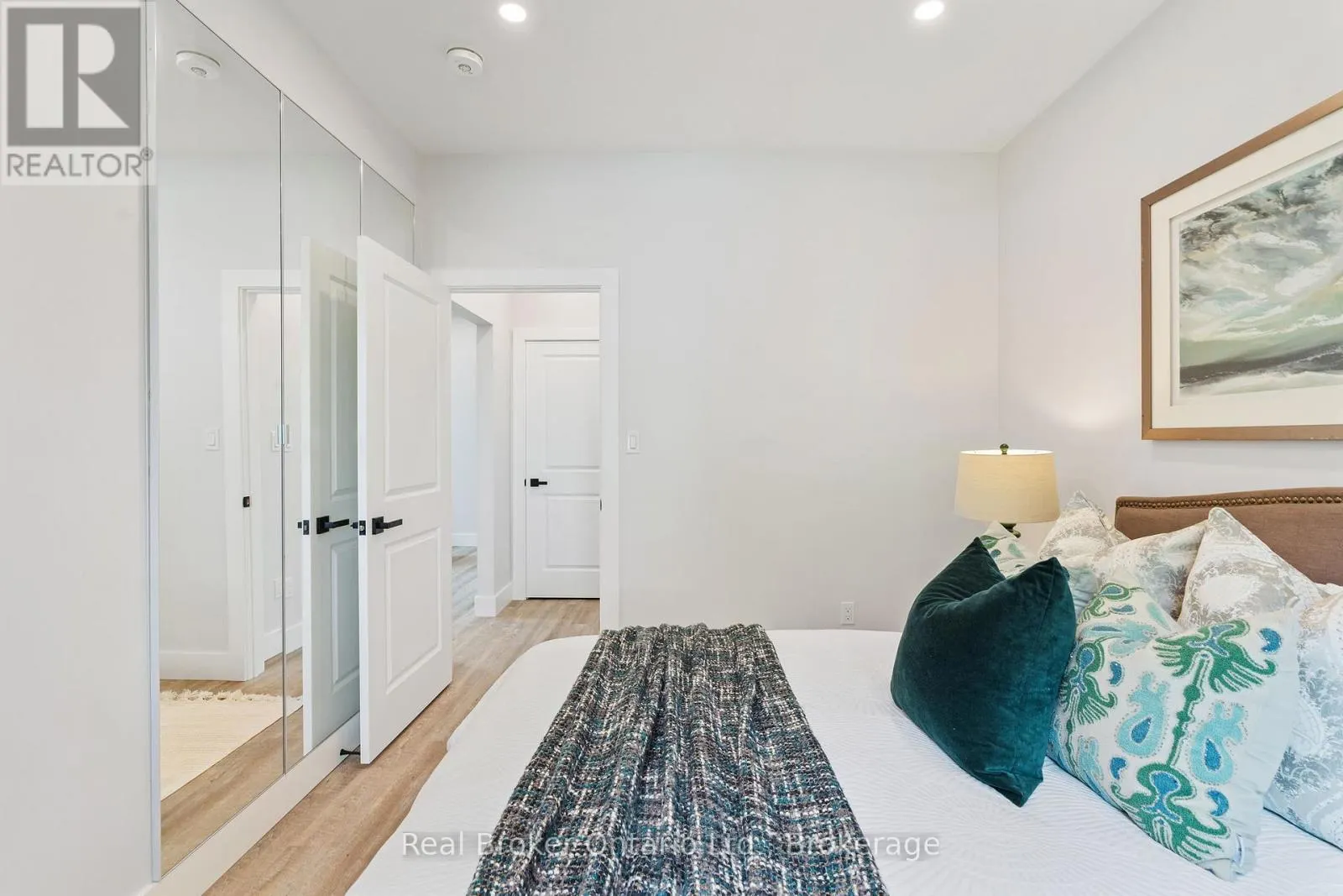 71 BALFOUR STREET