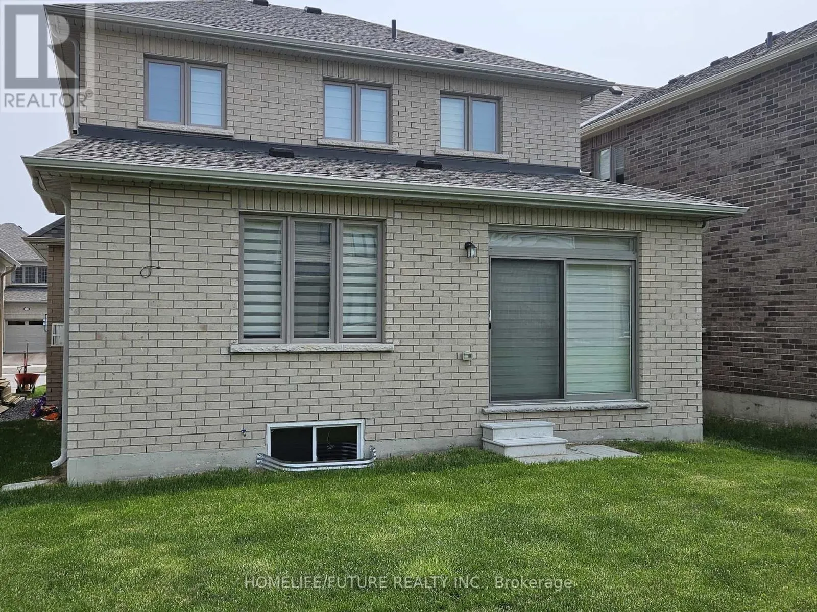 1115 DENTON DRIVE
