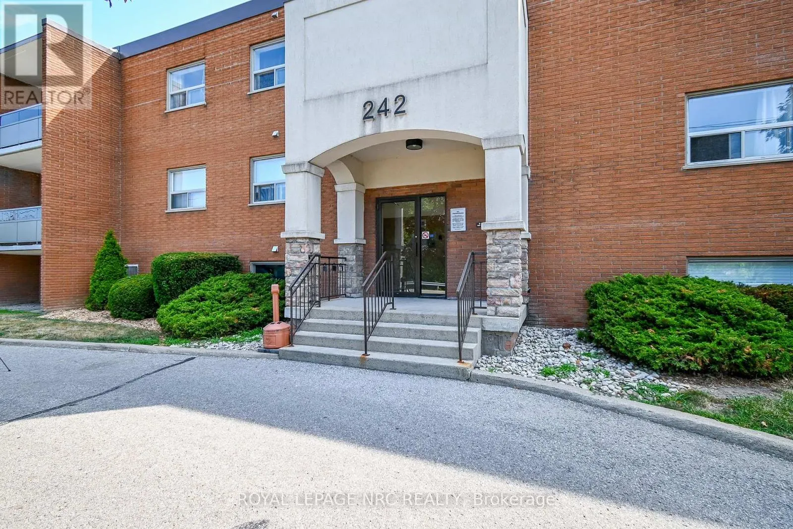 316 - 242 OAKDALE AVENUE, #316