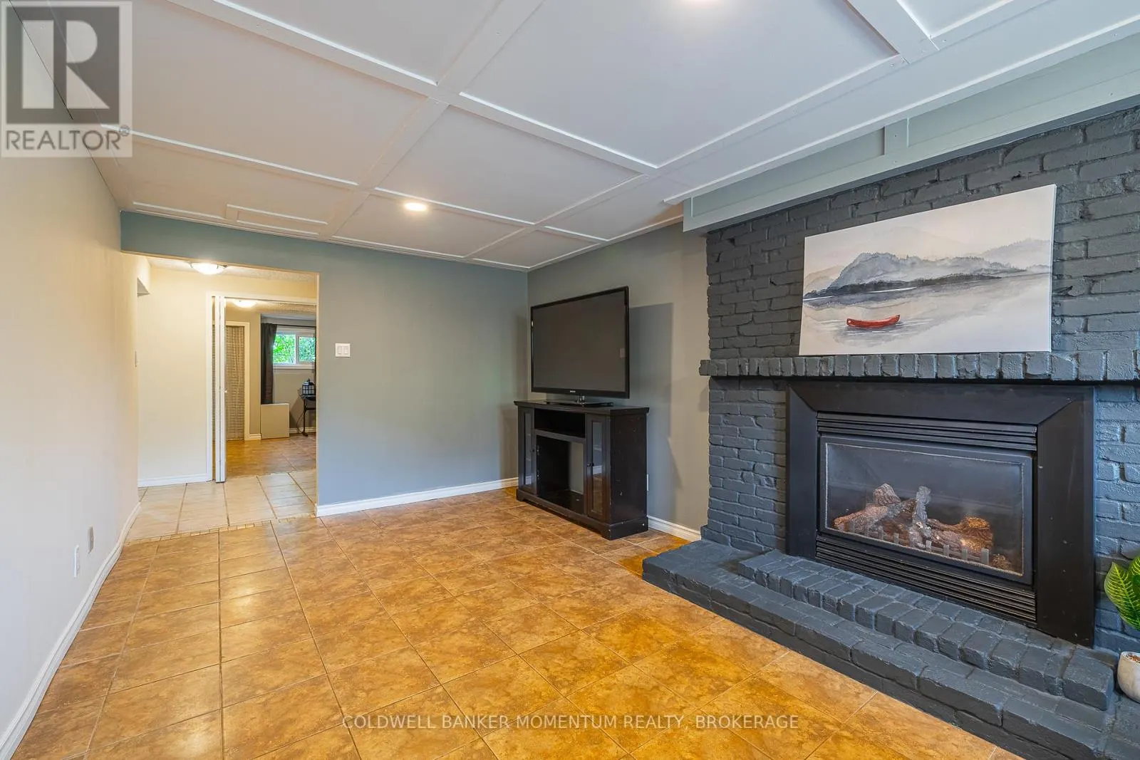 386 DAYTONA DRIVE