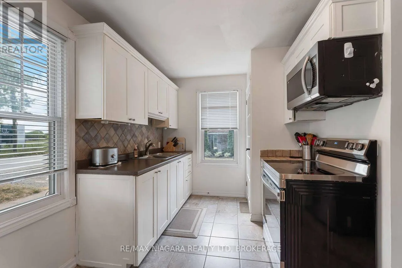 107 OAKDALE AVENUE