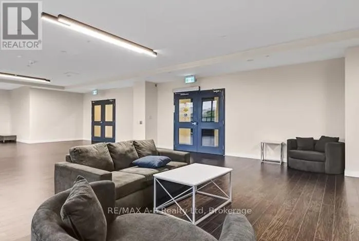 1411 - 128 KING STREET N, #1411