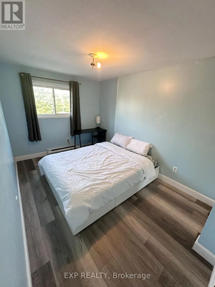 2 - 311 VESTA ROAD, #2
