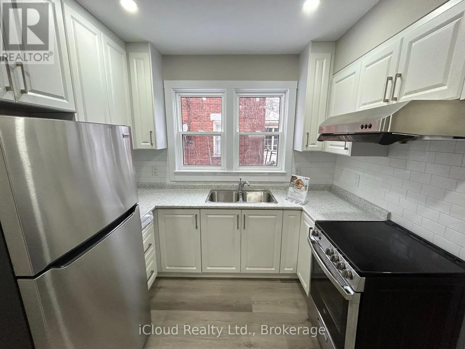 UNIT 1 - 152 WEBER STREET E