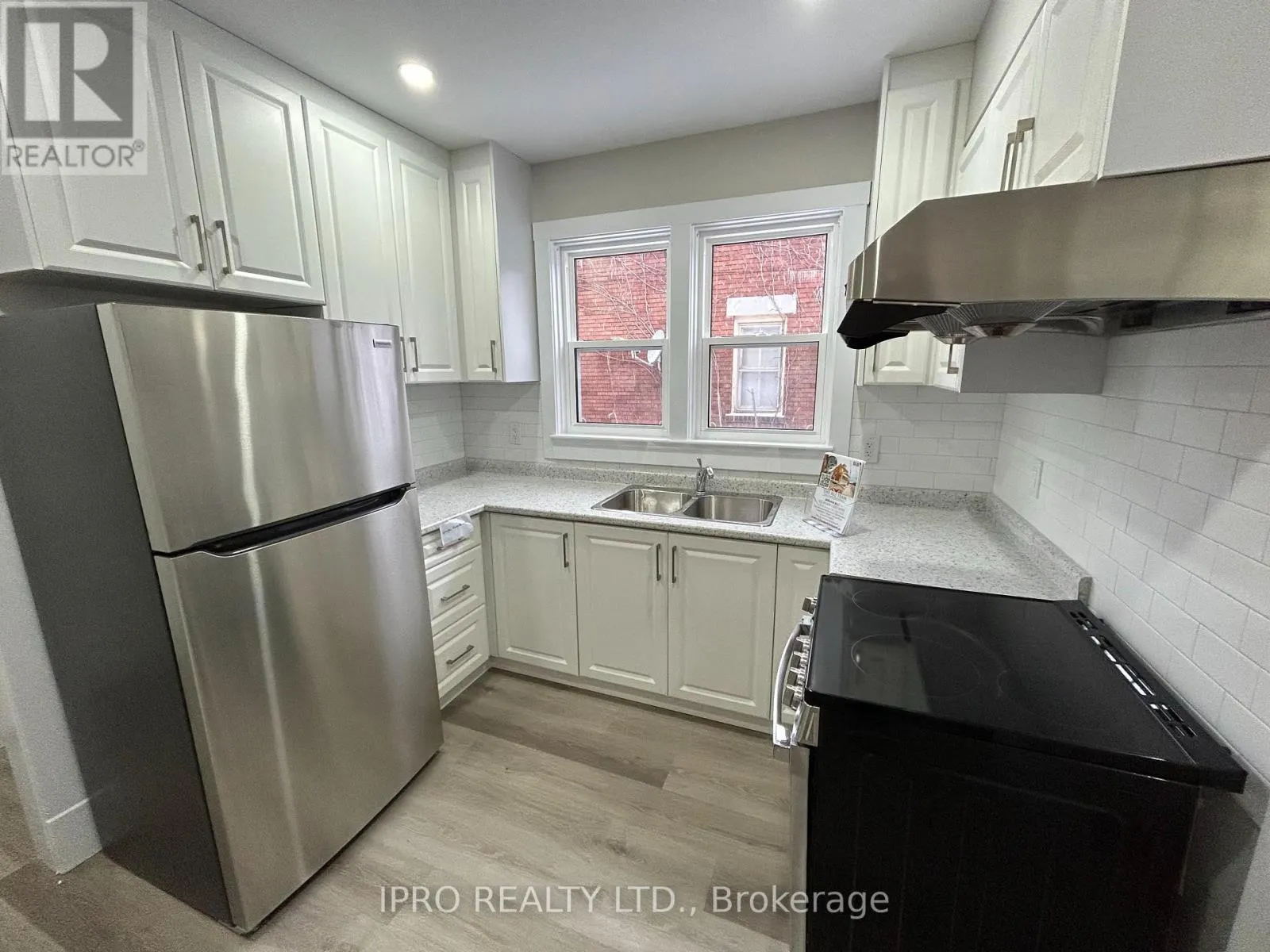 UNIT 1 - 152 WEBER STREET E