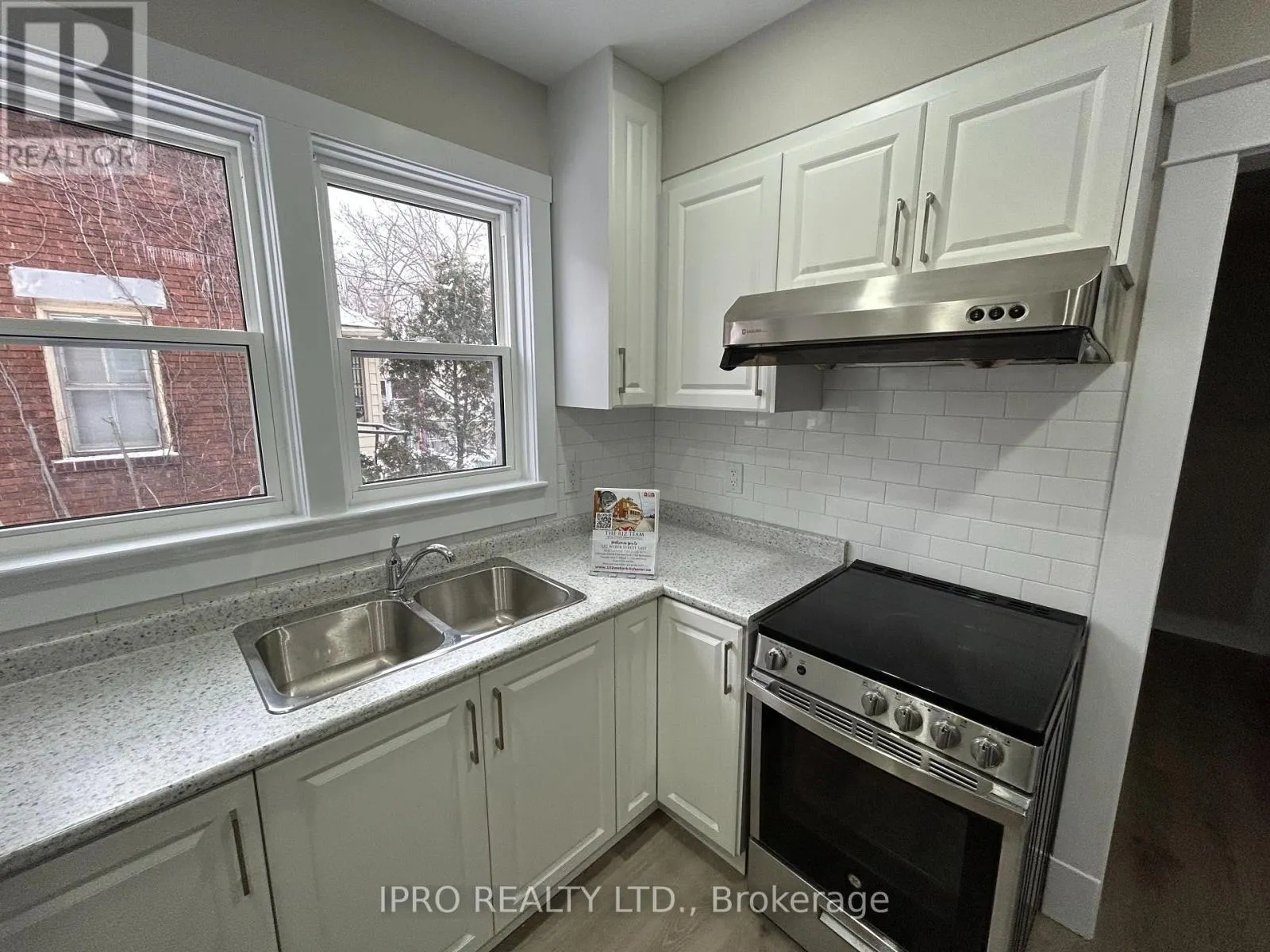 UNIT 1 - 152 WEBER STREET E