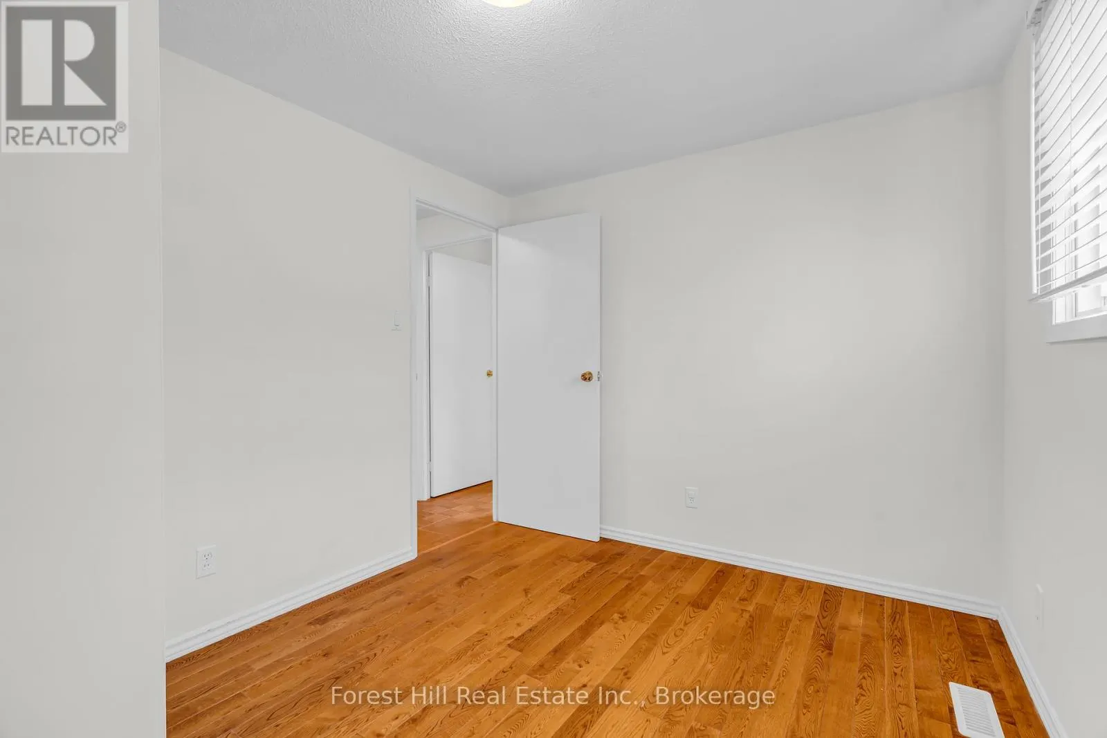 15 HOMESTEAD PLACE
