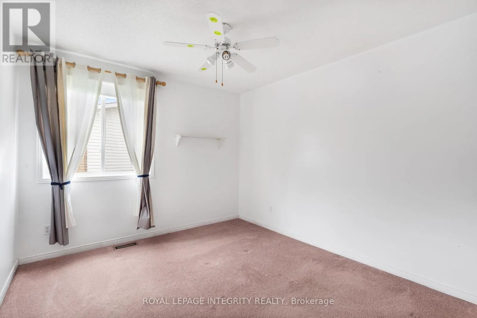 1659 TOULOUSE CRESCENT