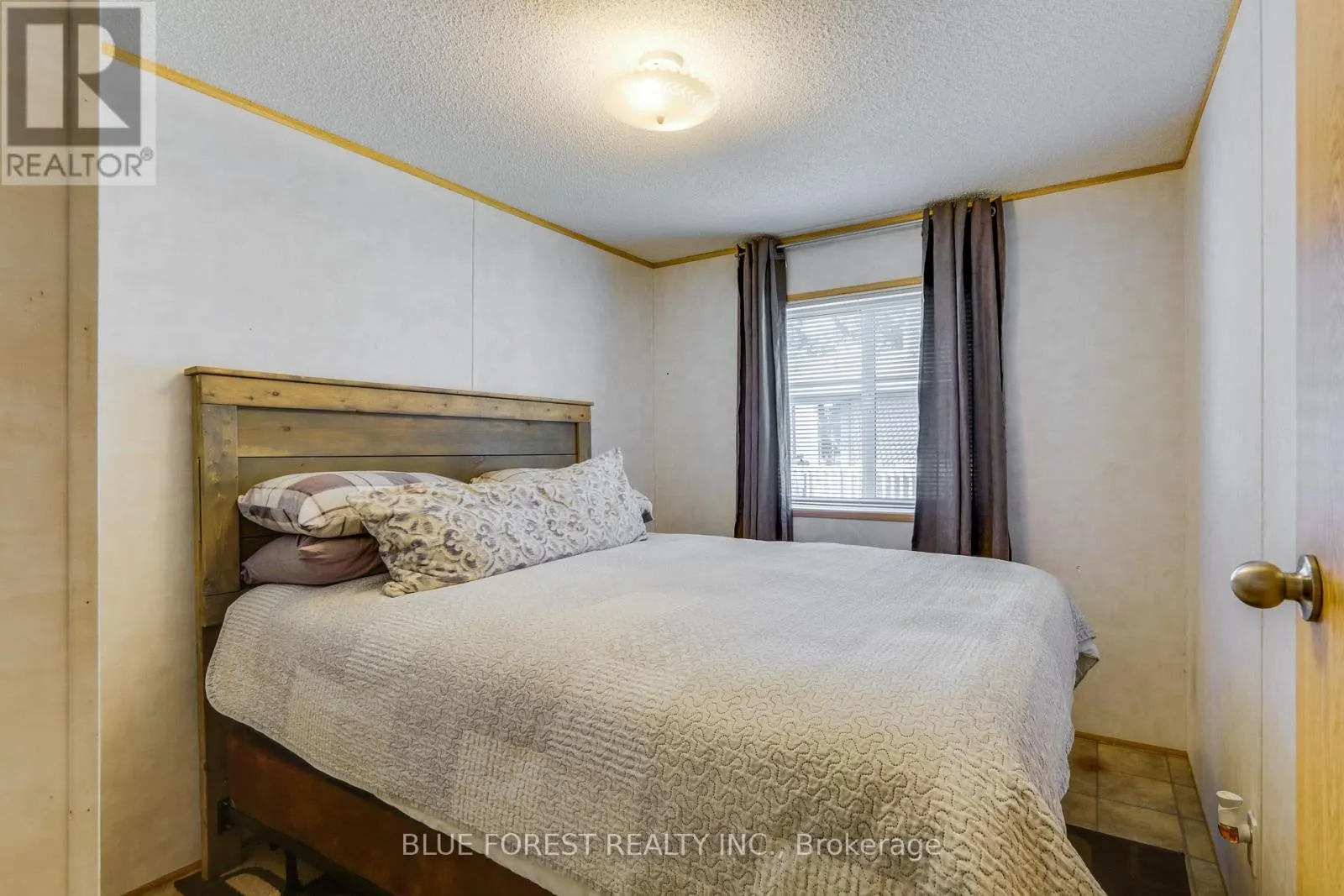 52 - 3100 DORCHESTER ROAD, #52