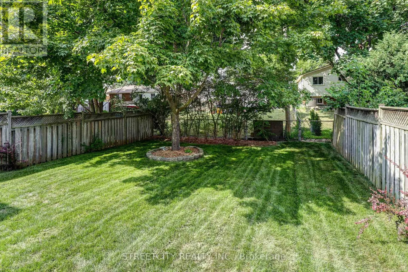 25 AXFORD PARKWAY