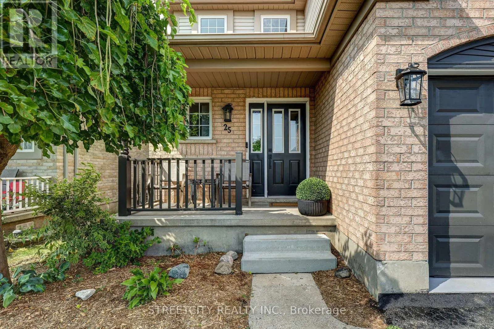 25 AXFORD PARKWAY