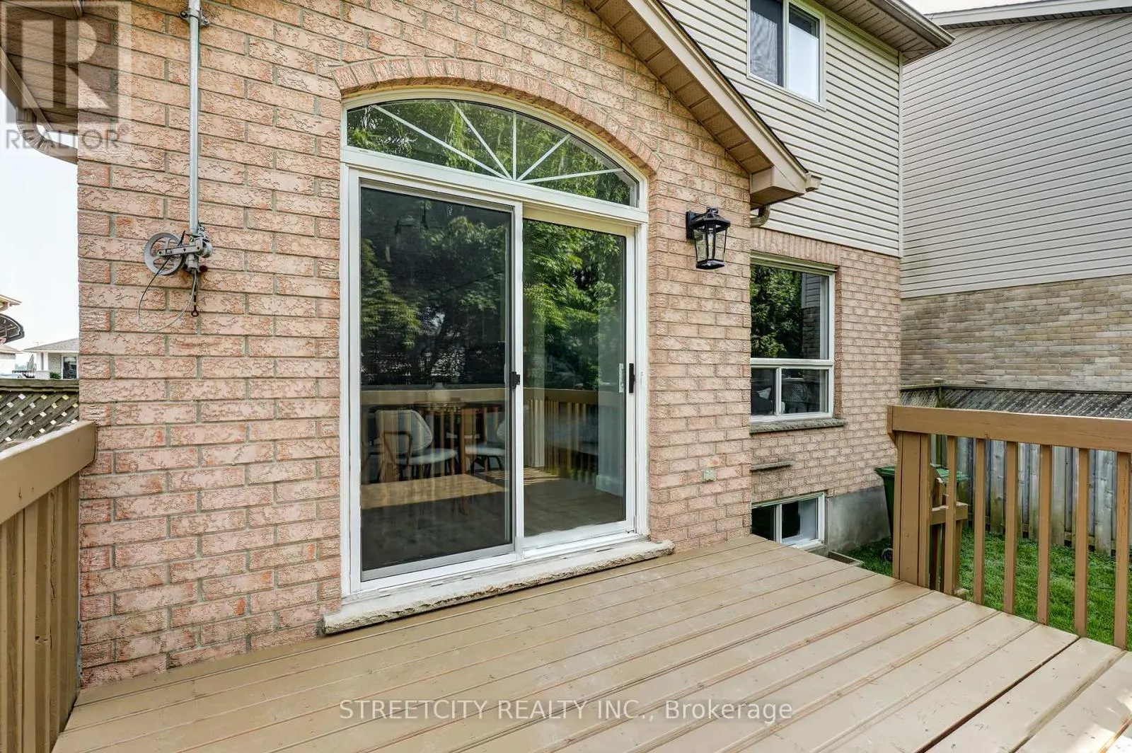 25 AXFORD PARKWAY