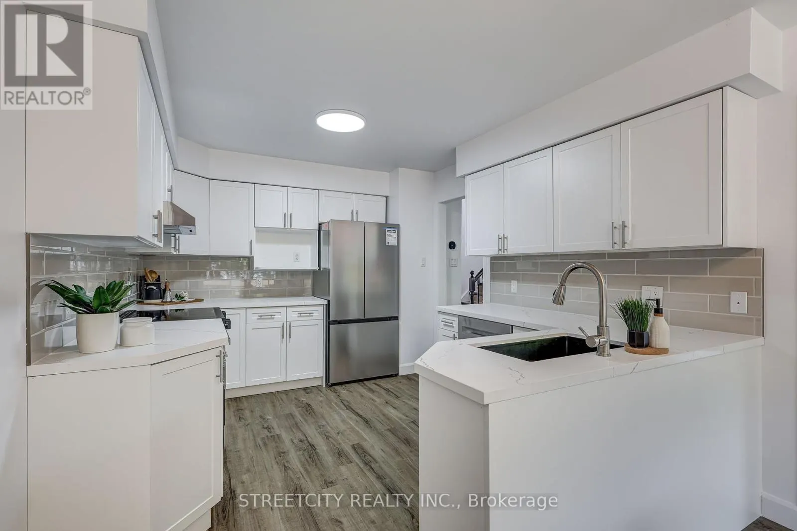 25 AXFORD PARKWAY