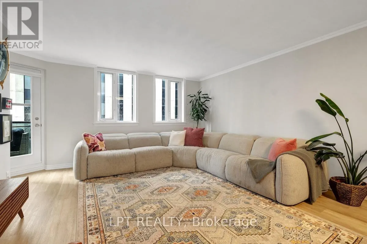 PH3 - 18 NEPEAN STREET