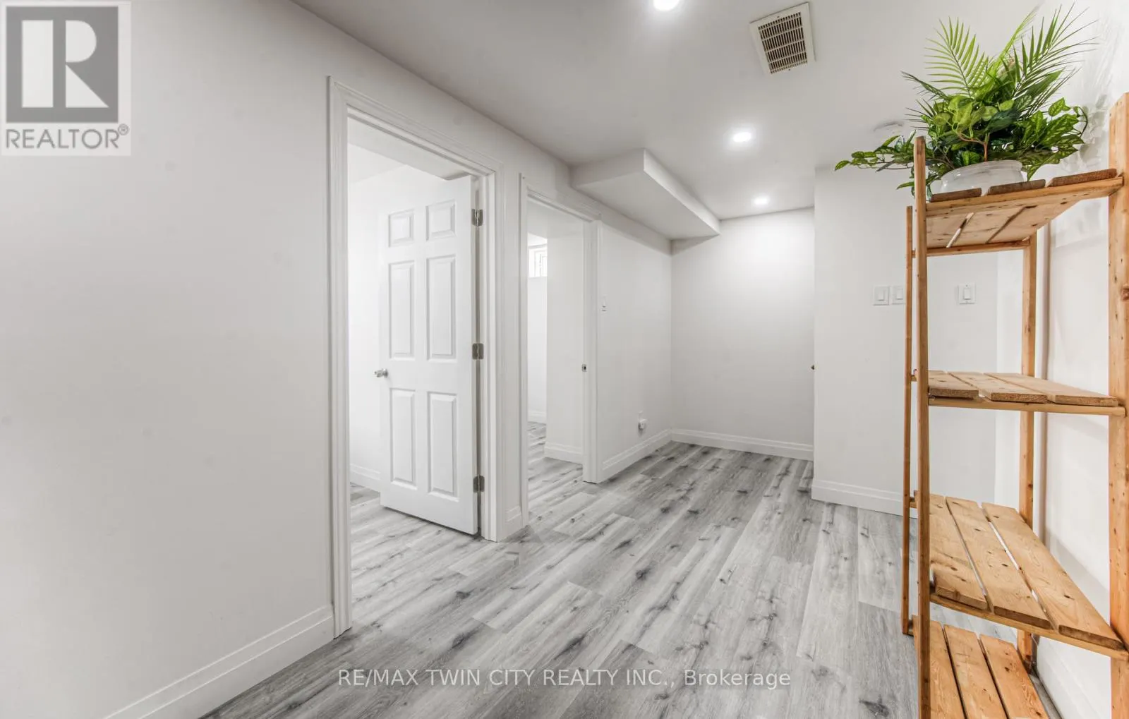 1332 COUNTRYSTONE DRIVE