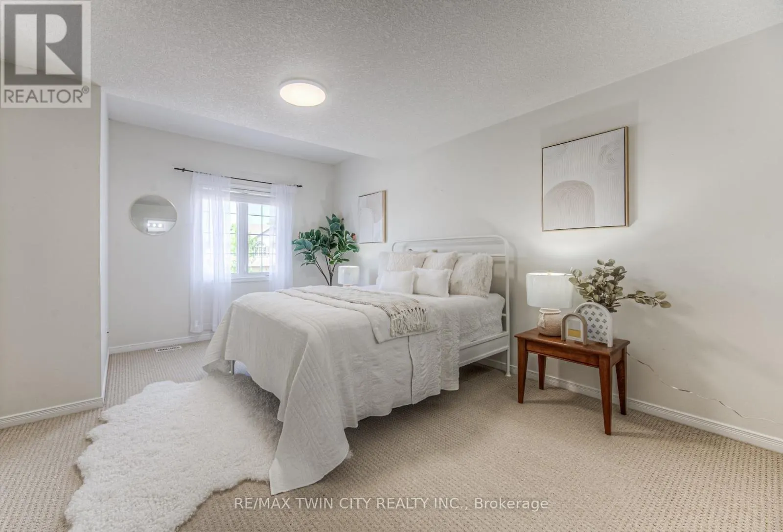 1332 COUNTRYSTONE DRIVE