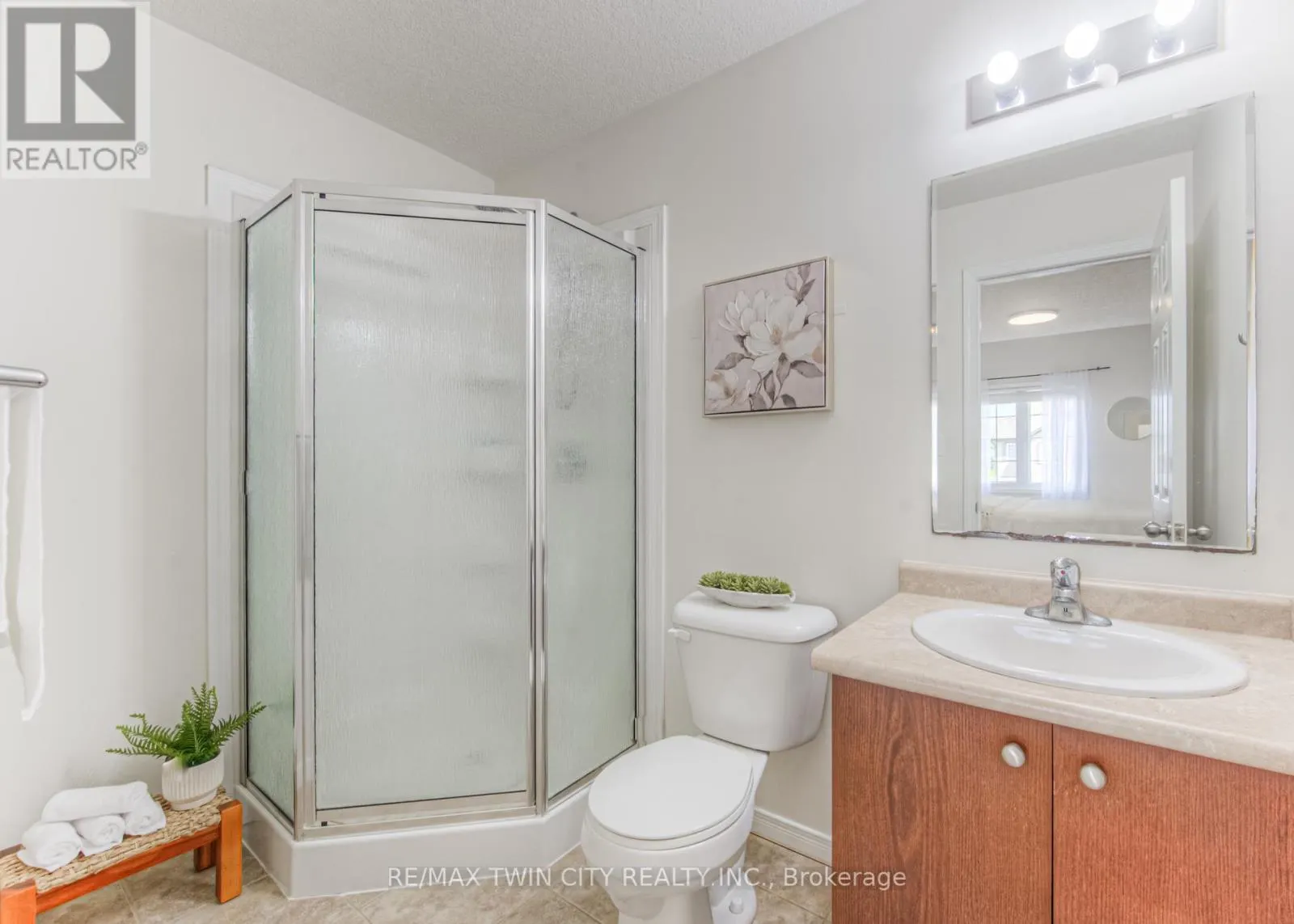 1332 COUNTRYSTONE DRIVE