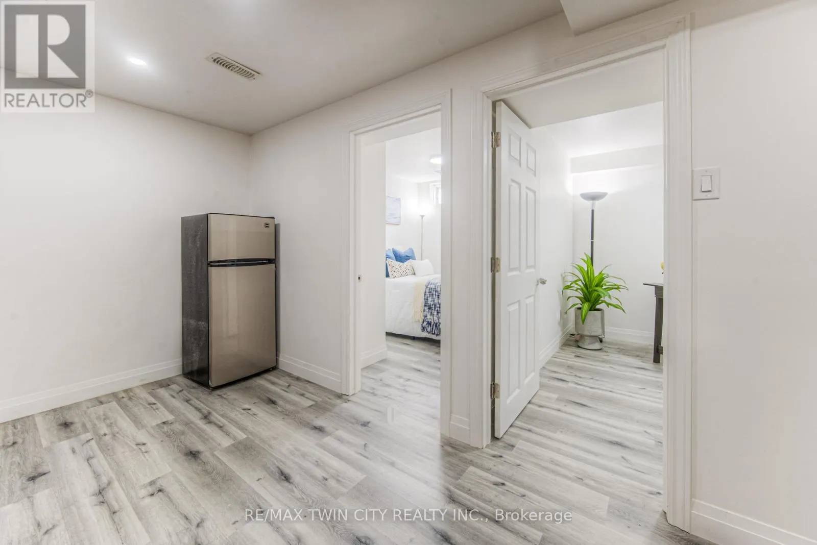 1332 COUNTRYSTONE DRIVE