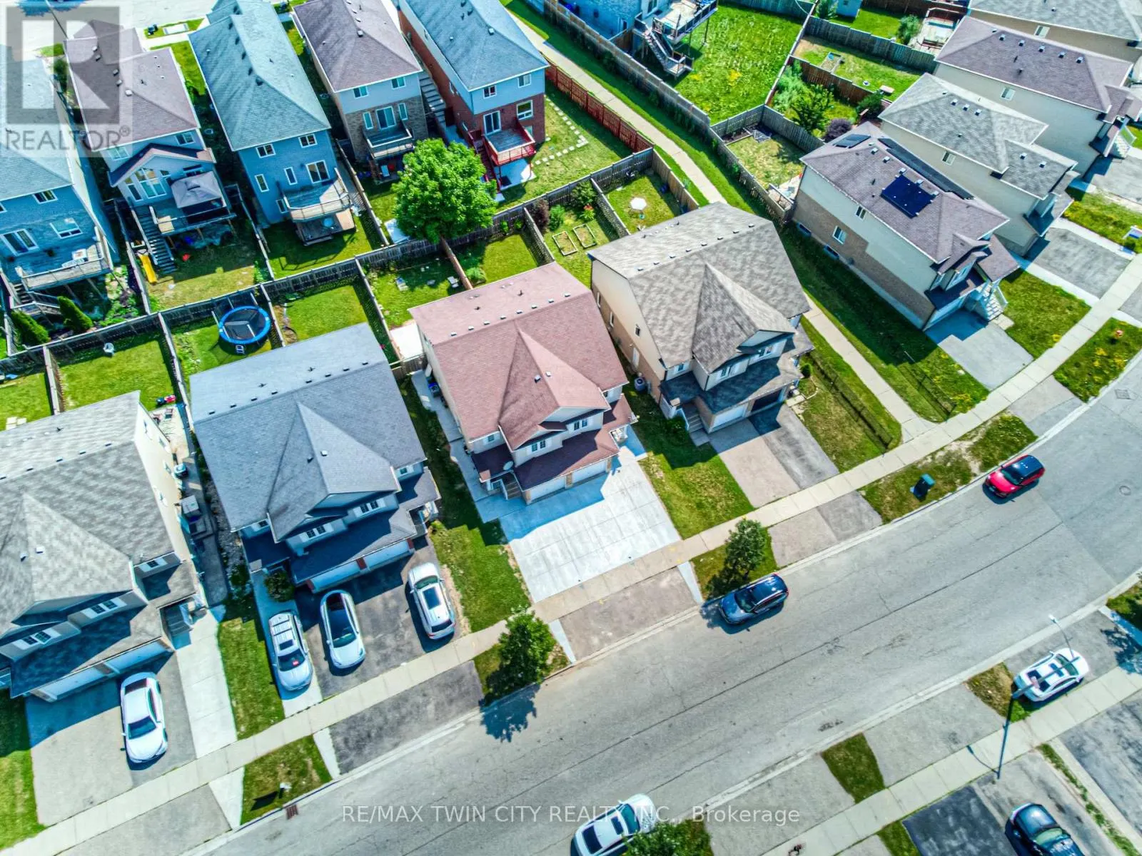 1332 COUNTRYSTONE DRIVE