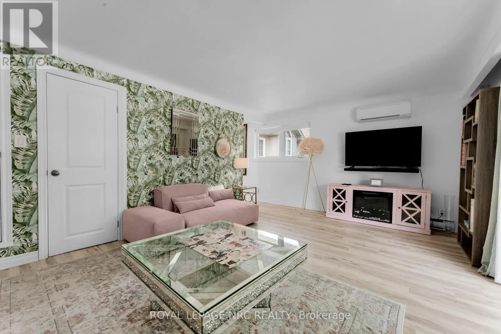 2435 DORCHESTER ROAD