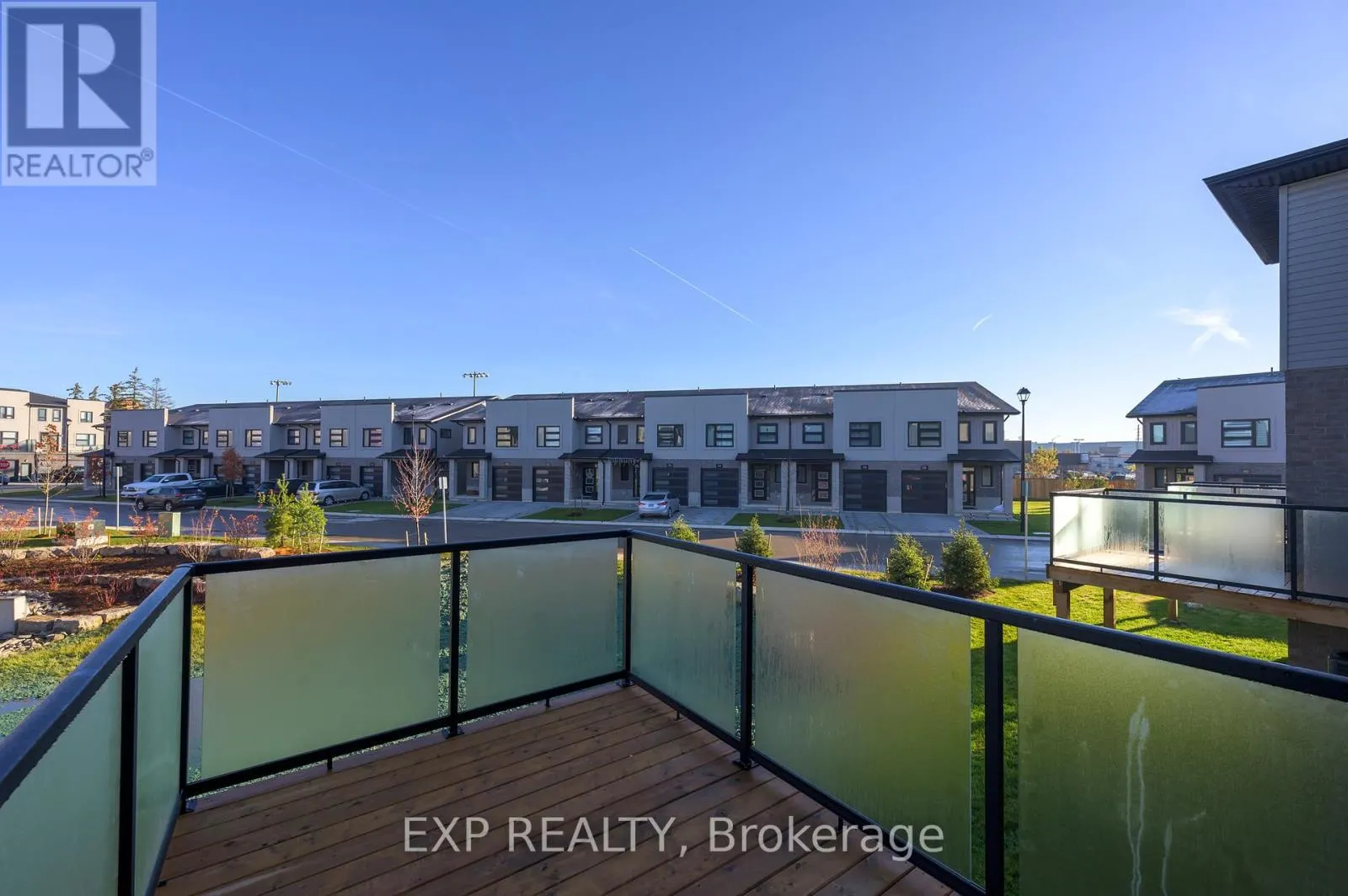 83 - 3380 SINGLETON AVENUE, #83