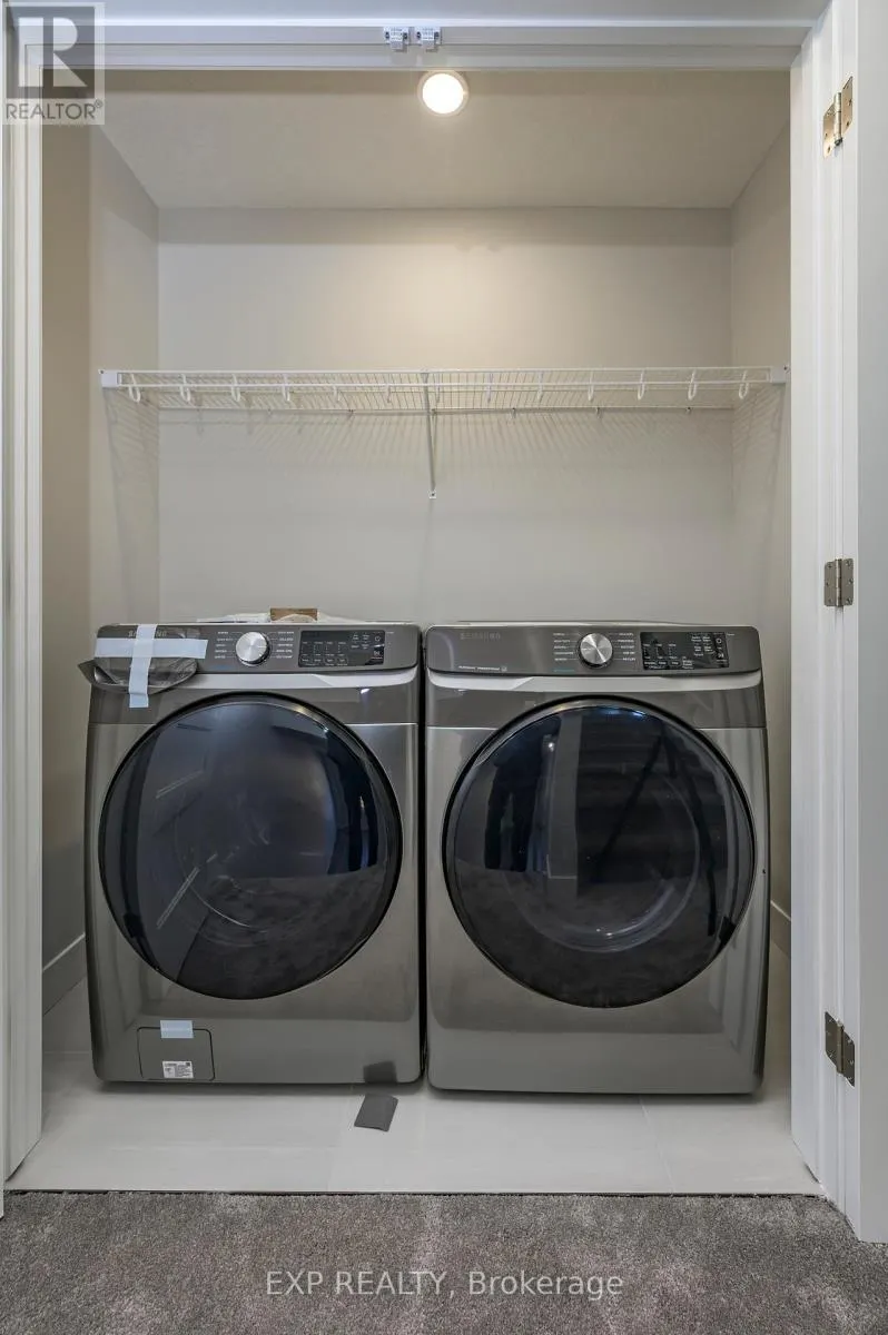 83 - 3380 SINGLETON AVENUE, #83