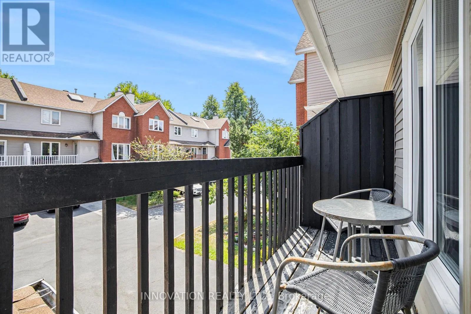 7 BERTON PLACE