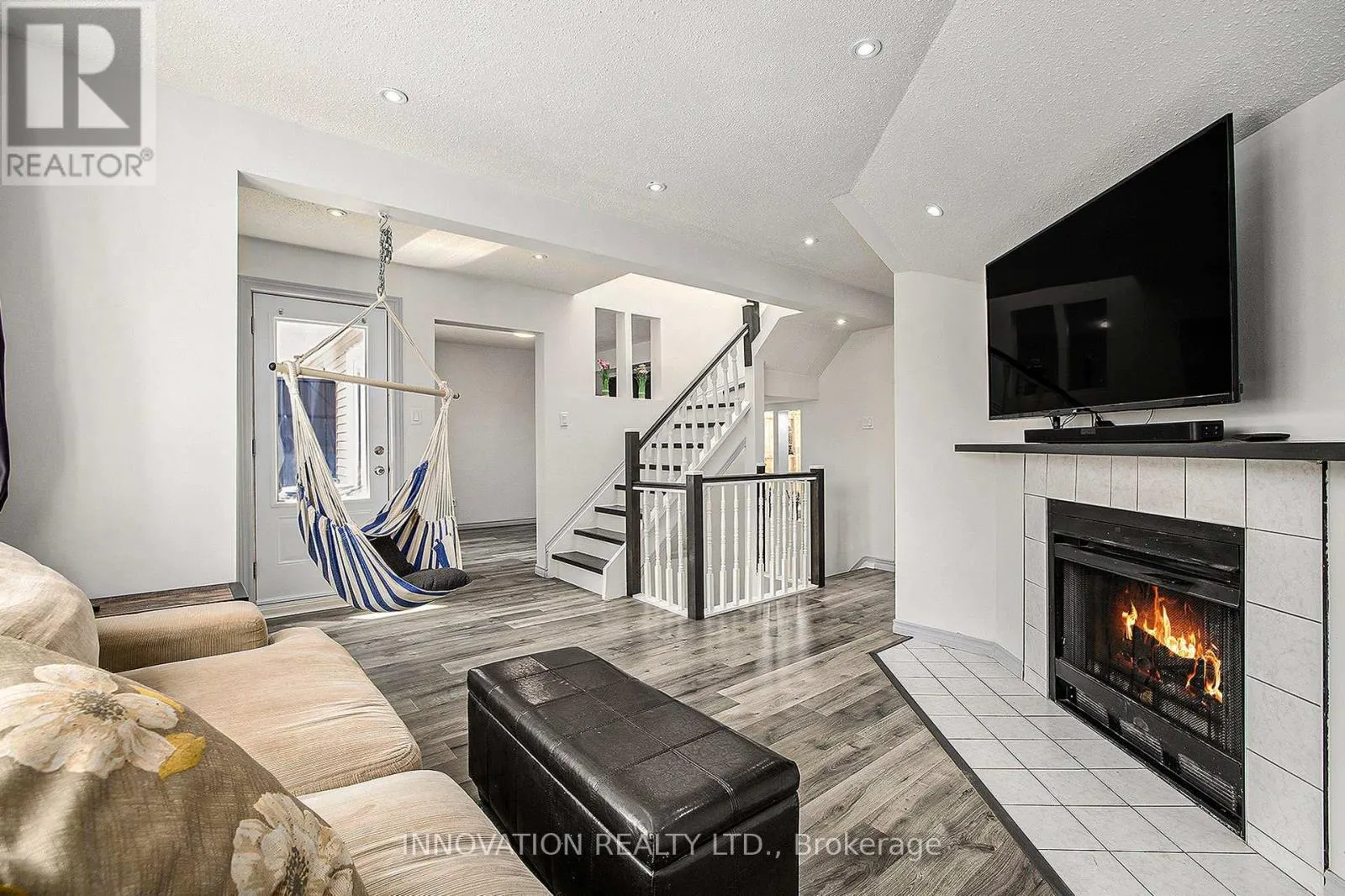 7 BERTON PLACE