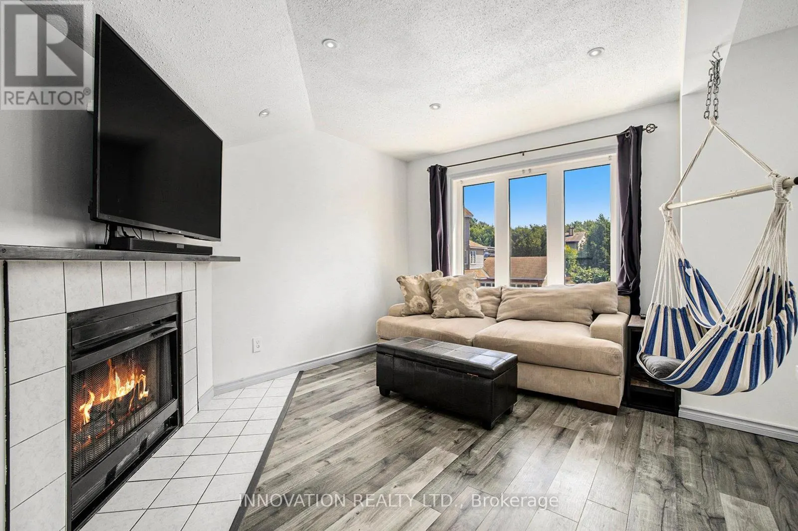 7 BERTON PLACE