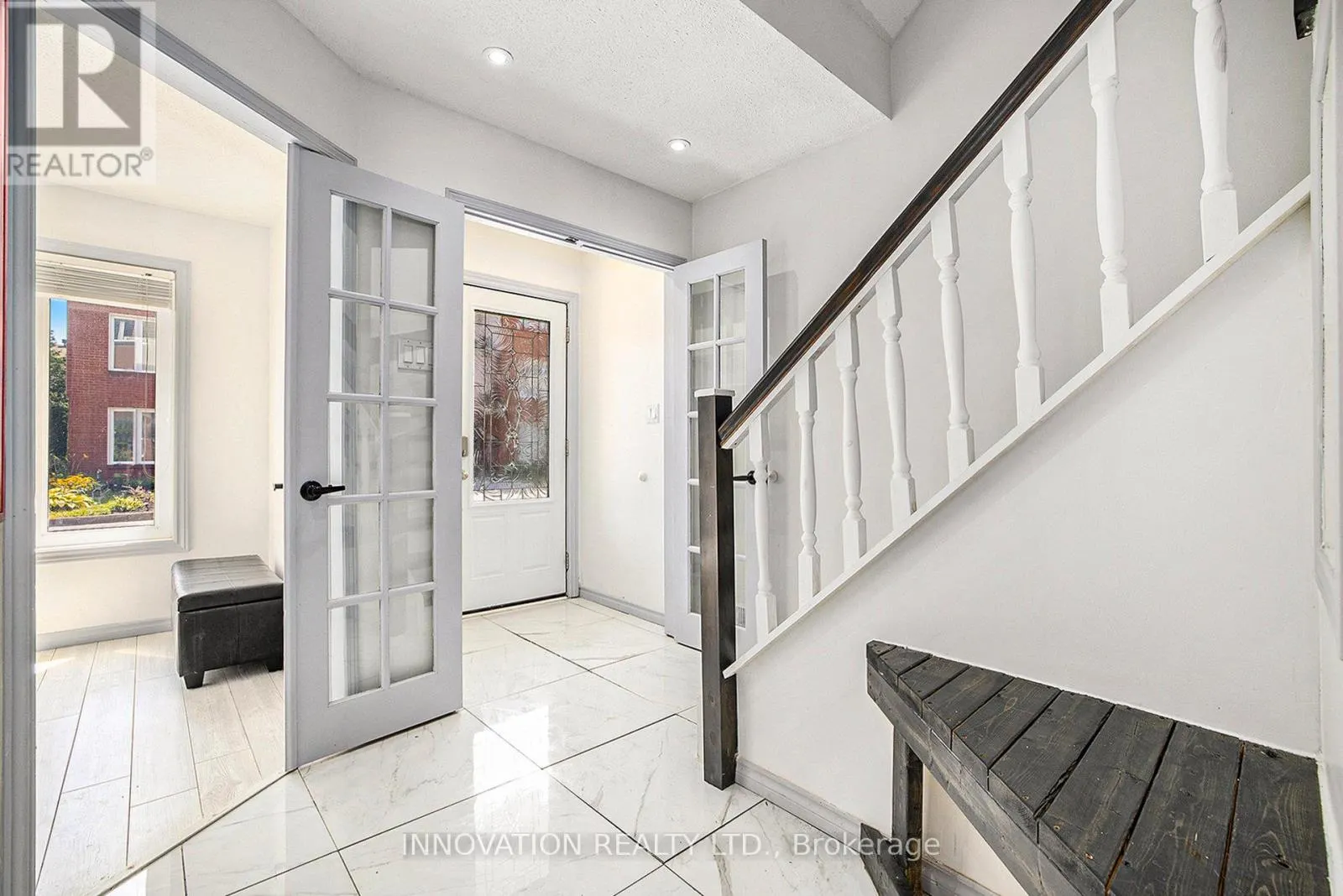 7 BERTON PLACE