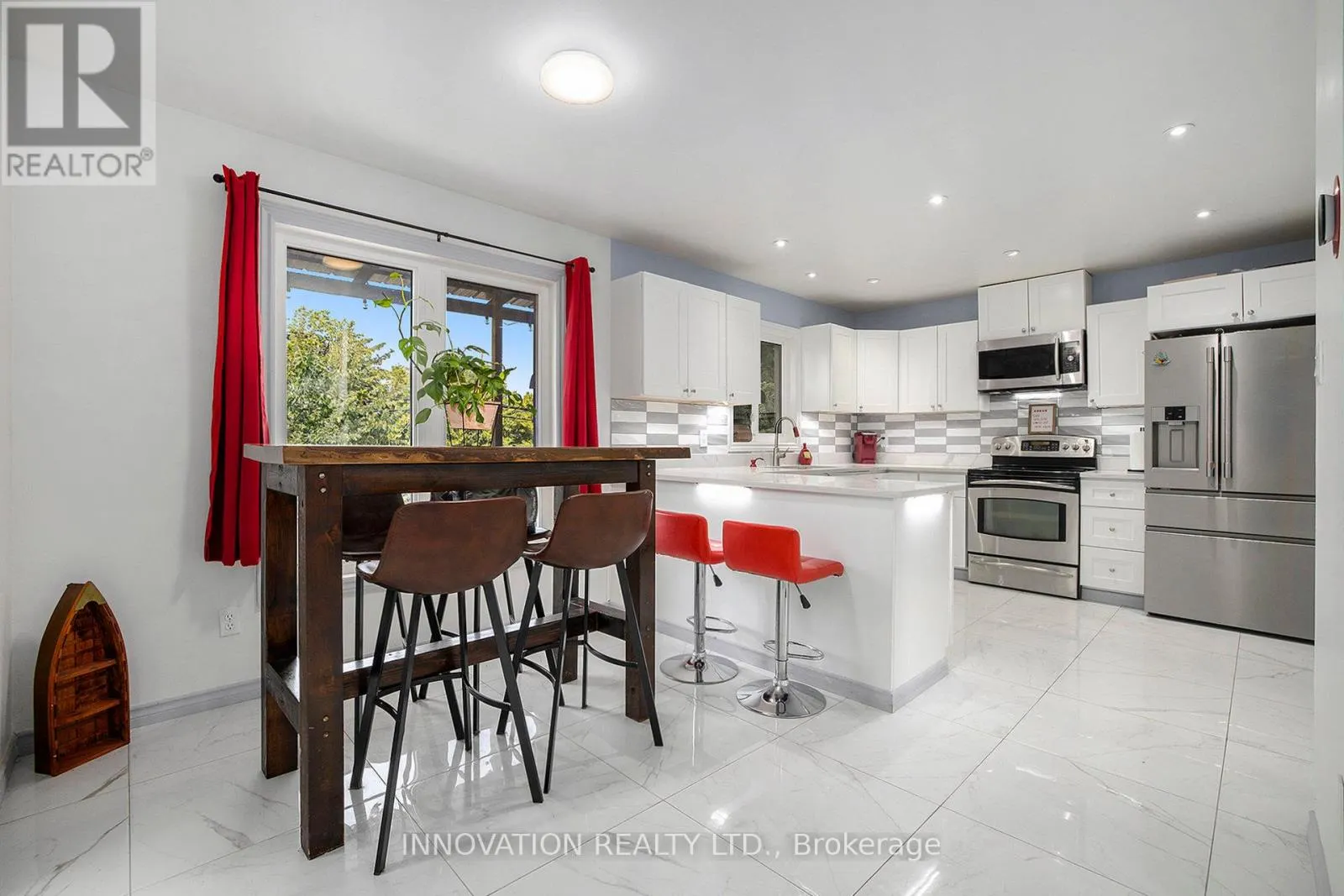 7 BERTON PLACE