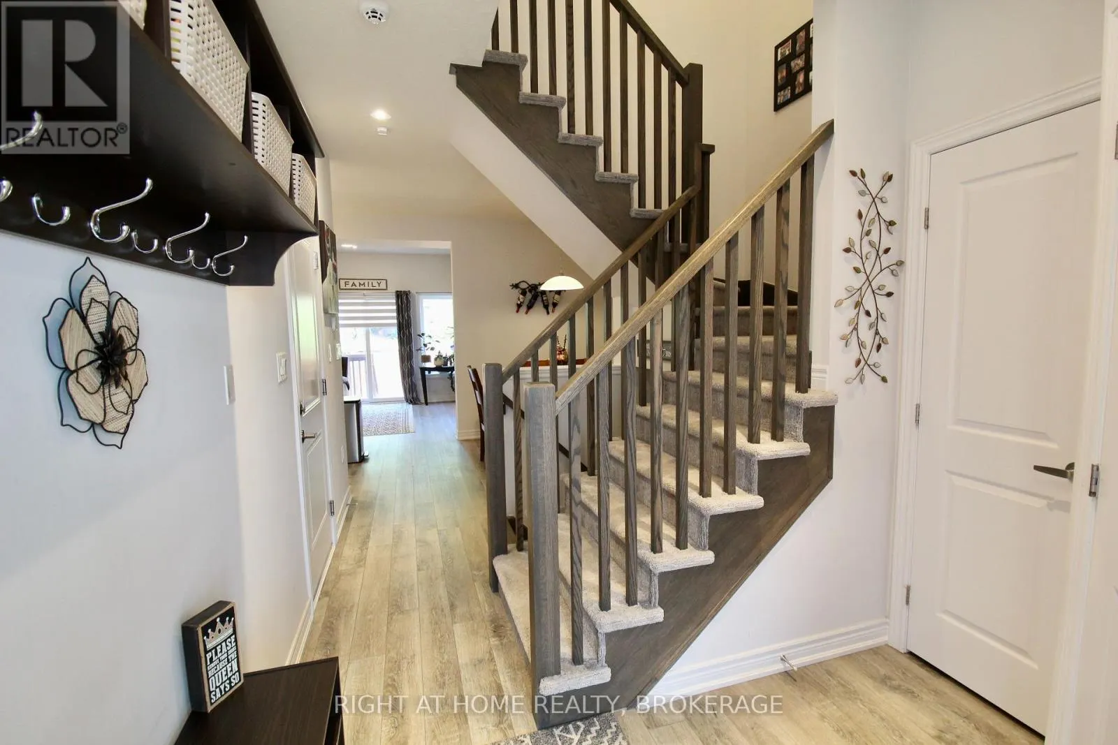 10 - 5080 CONNOR DRIVE, #10