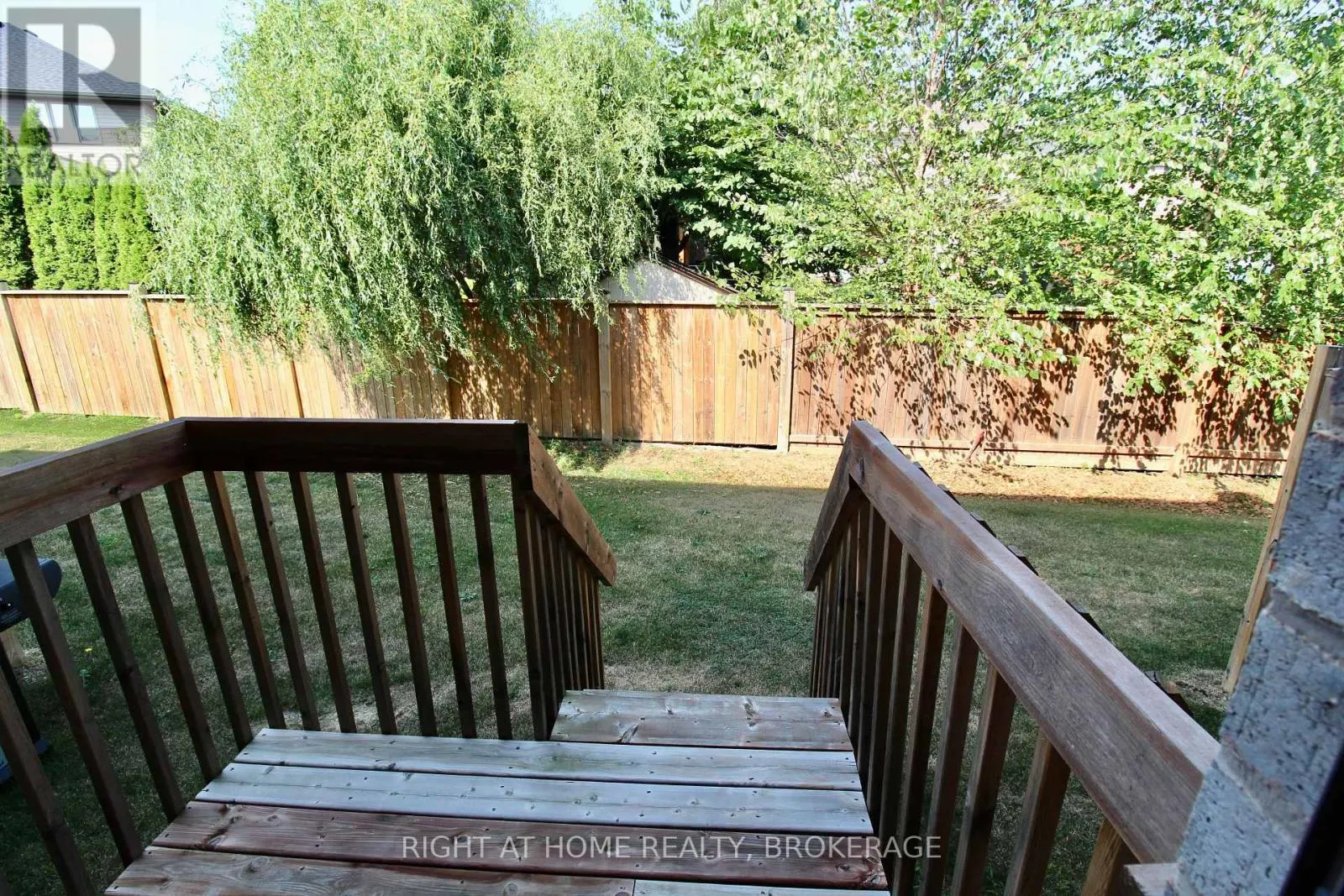 10 - 5080 CONNOR DRIVE, #10