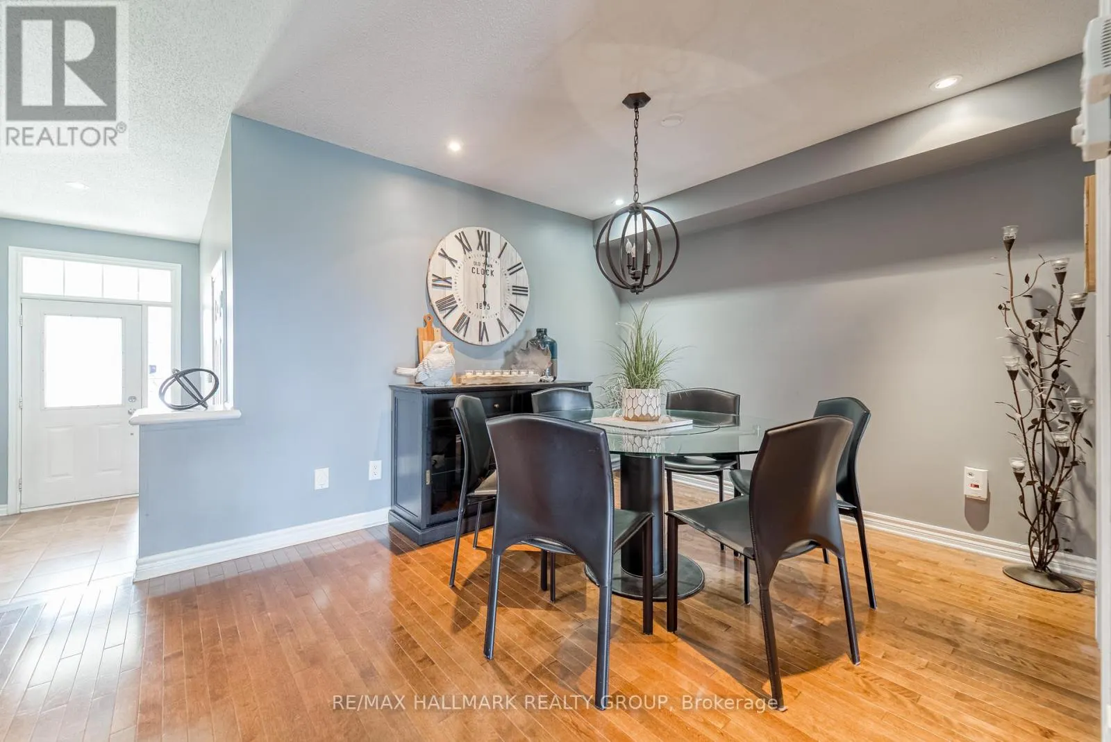228 EYE BRIGHT CRESCENT