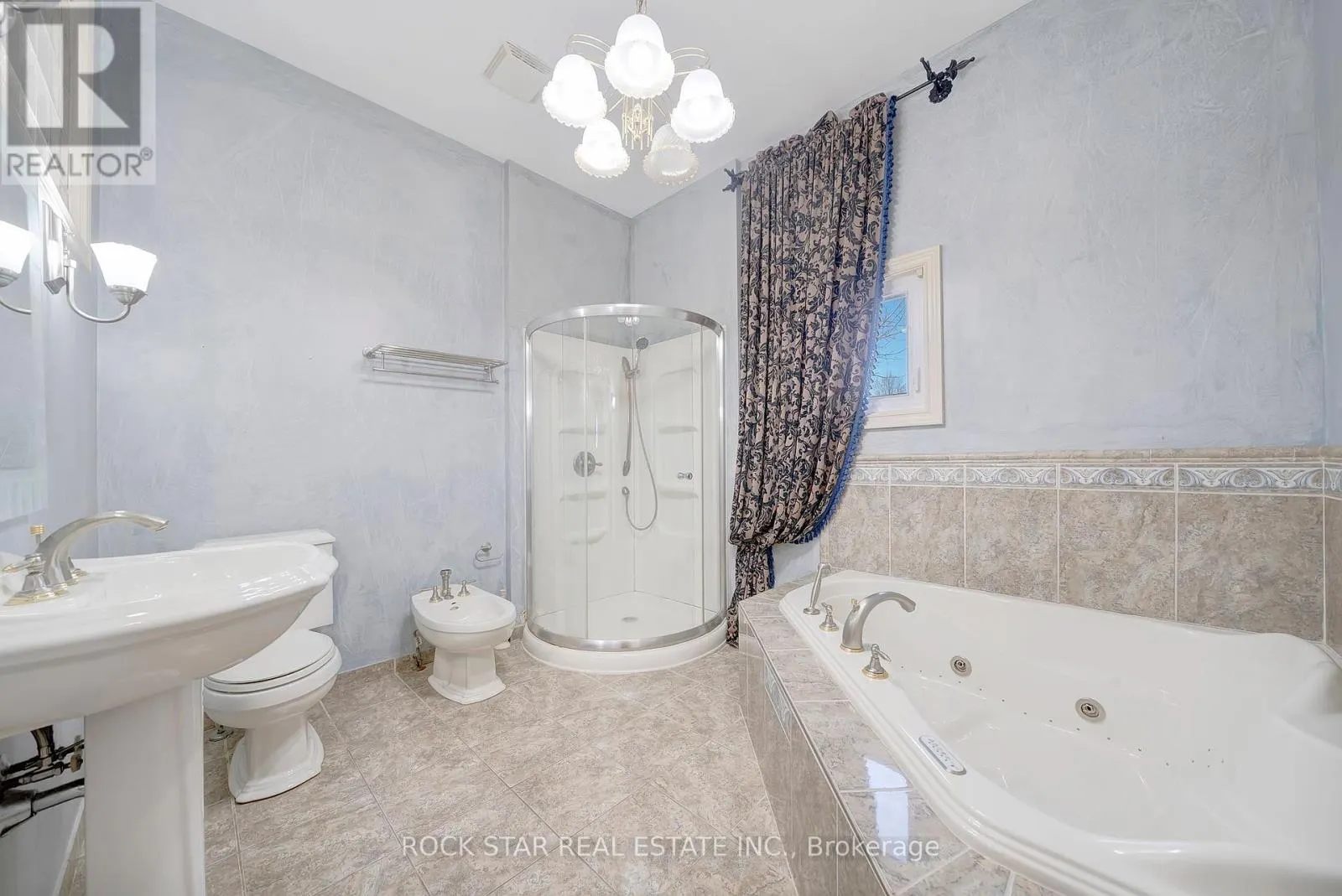 7105 YORK DRIVE