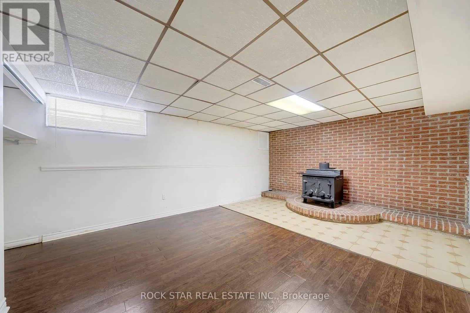 7105 YORK DRIVE