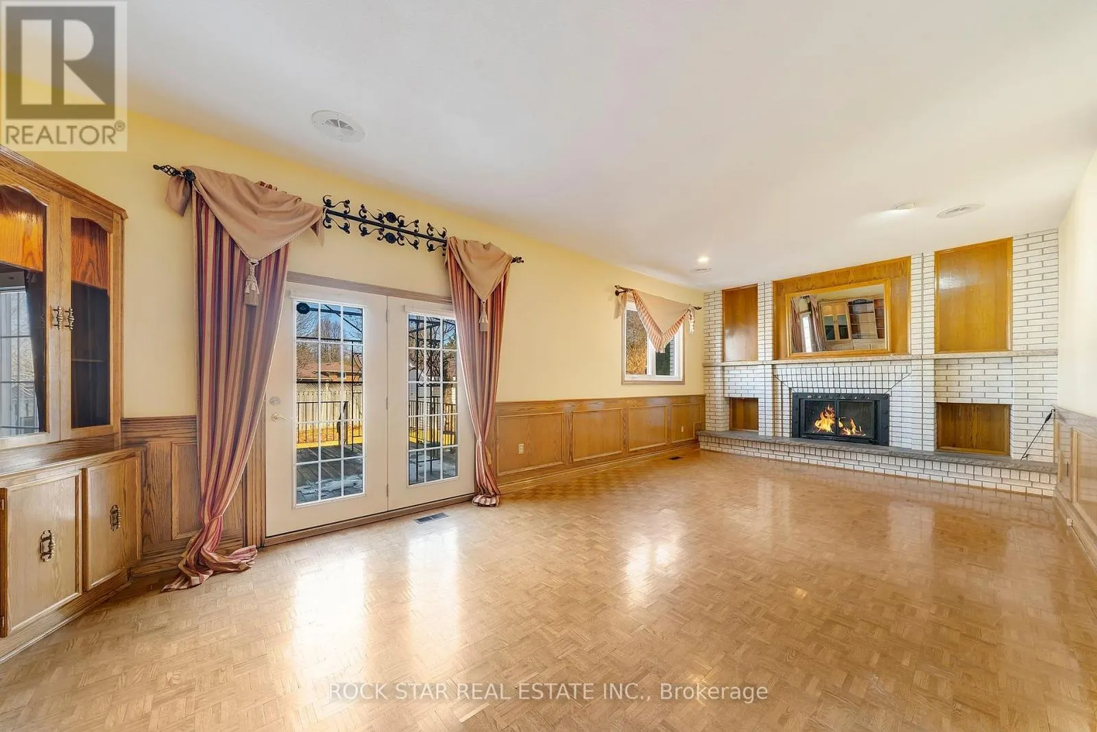 7105 YORK DRIVE