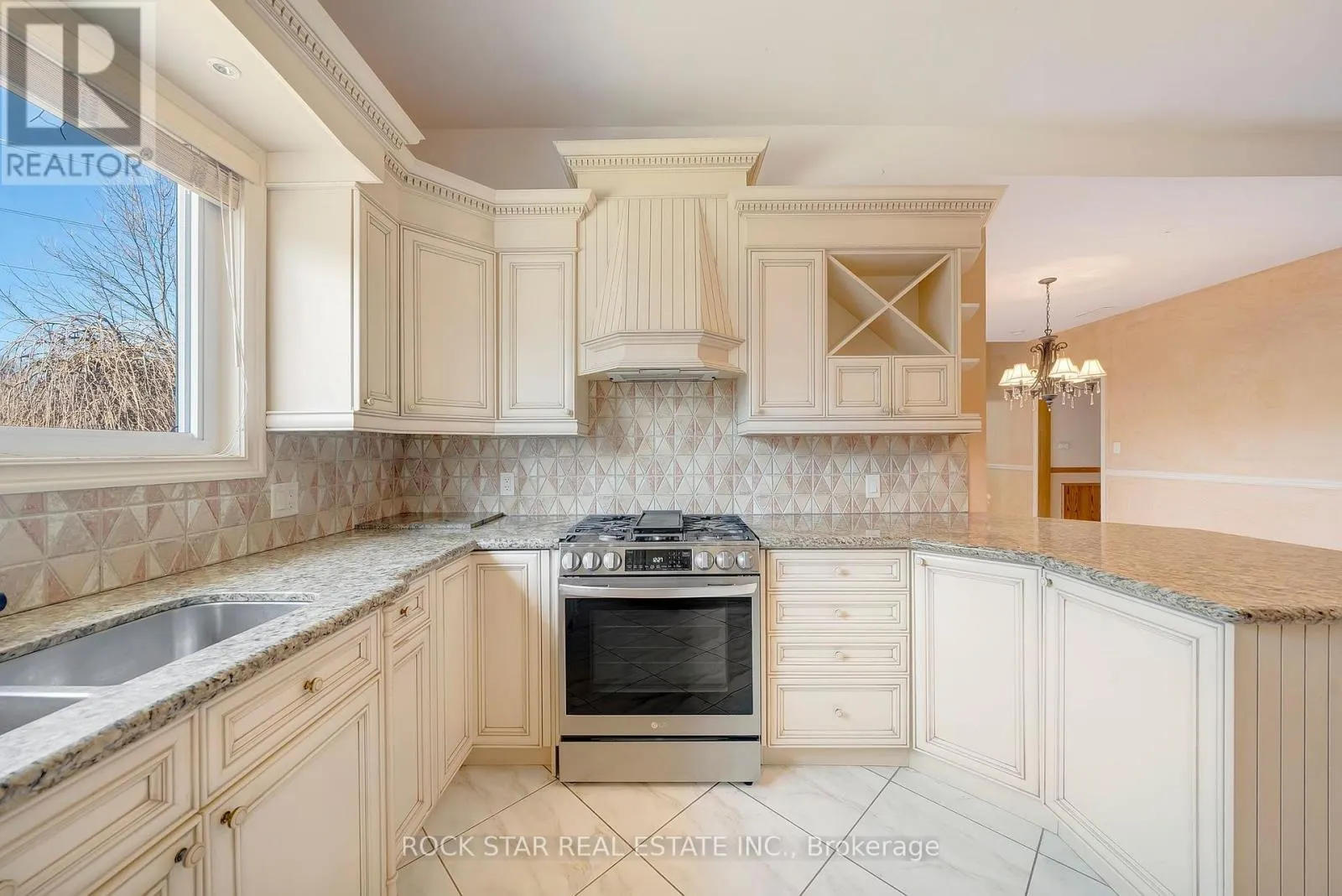 7105 YORK DRIVE